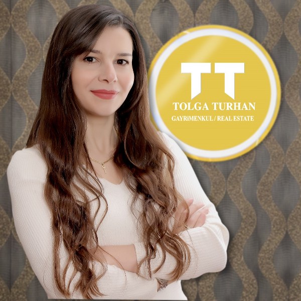 Ayça KARADAĞ - Emlak Danışmanı