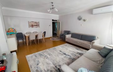 MARMARİS KAPALIÇARŞI’DA DENİZE 150 METRE 3 ODA 1 SALON DÜZ DAİRE