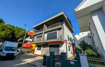 Marmaris Merkezde Denize 300 m, Asansörlü, Otoparklı, Sıfır 2+1 Yüksek Giriş Daire