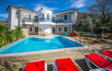 Marmaris Söğütte Full Deniz Manzaralı 4+1 Havuzlu Taş Villa