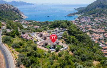 MARMARİS TURUNÇ’TA FULL DENİZ MANZARALI SIFIR LÜKS VİLLALAR