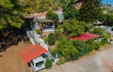 MARMARİS ARMUTALANDA DOĞA İÇİNDE SATILIK MÜSTAKİL VİLLA